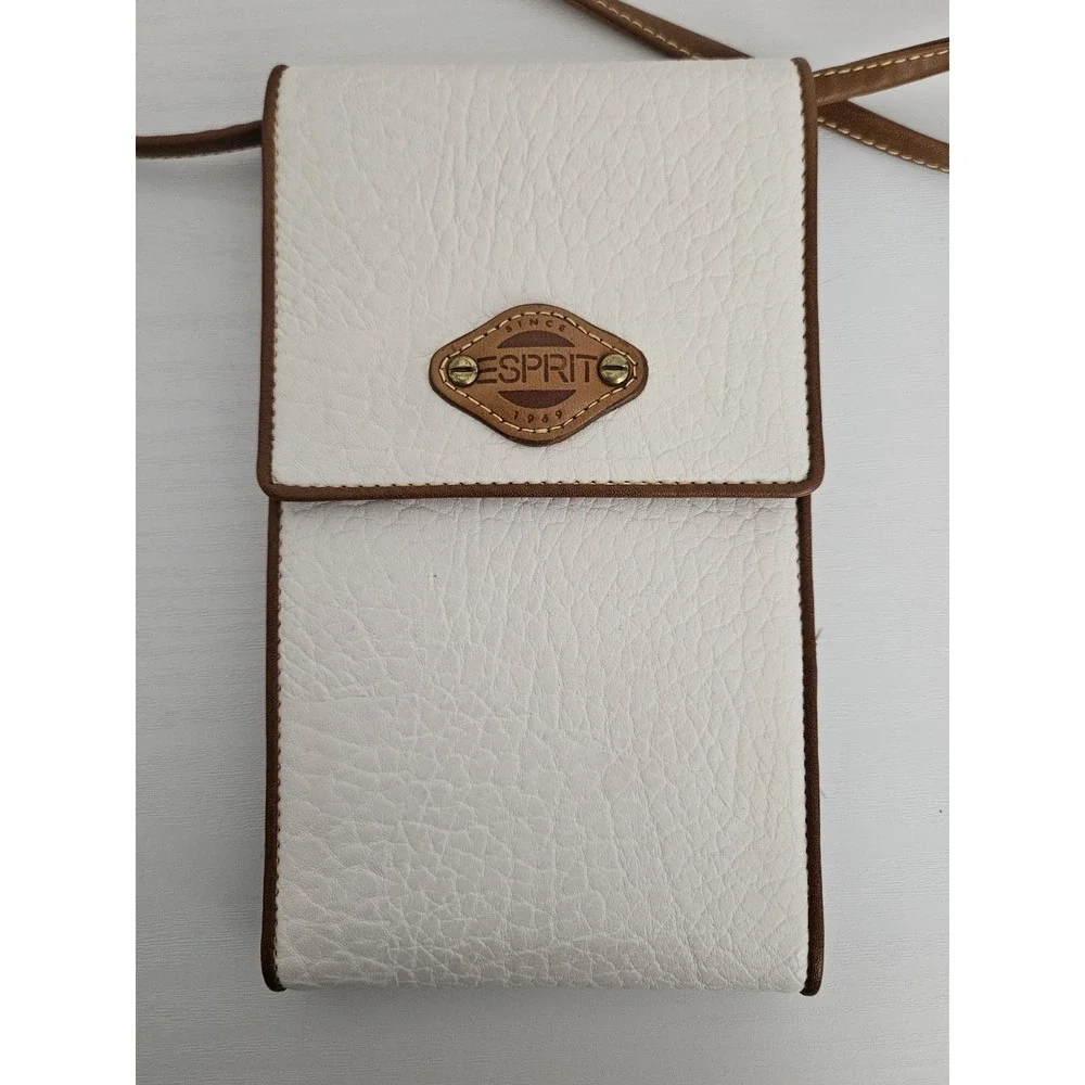 Vintage‎ Esprit 90s White Pebbled Crossbody Travel Wallet Passport Organizer